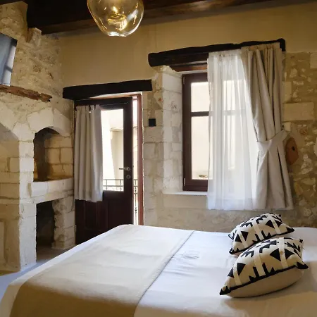 Casa Dei Delfini Hotel 3*