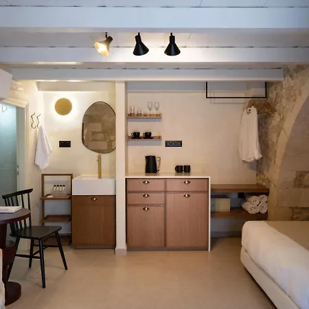 Casa Dei Delfini Hotel 3*